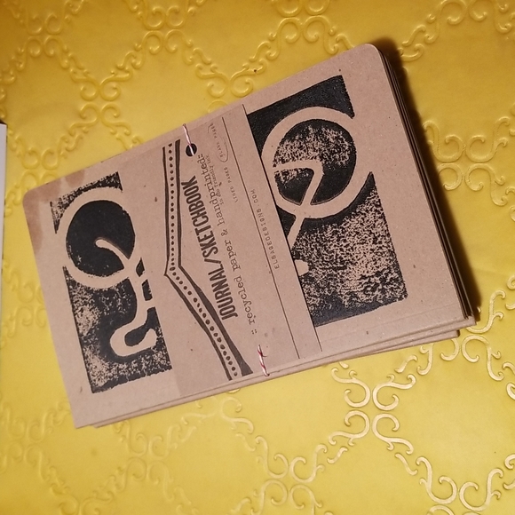 Journal Sketchbook Recycled Handprinted 5 Books 1 is unlined - Picture 5 of 8